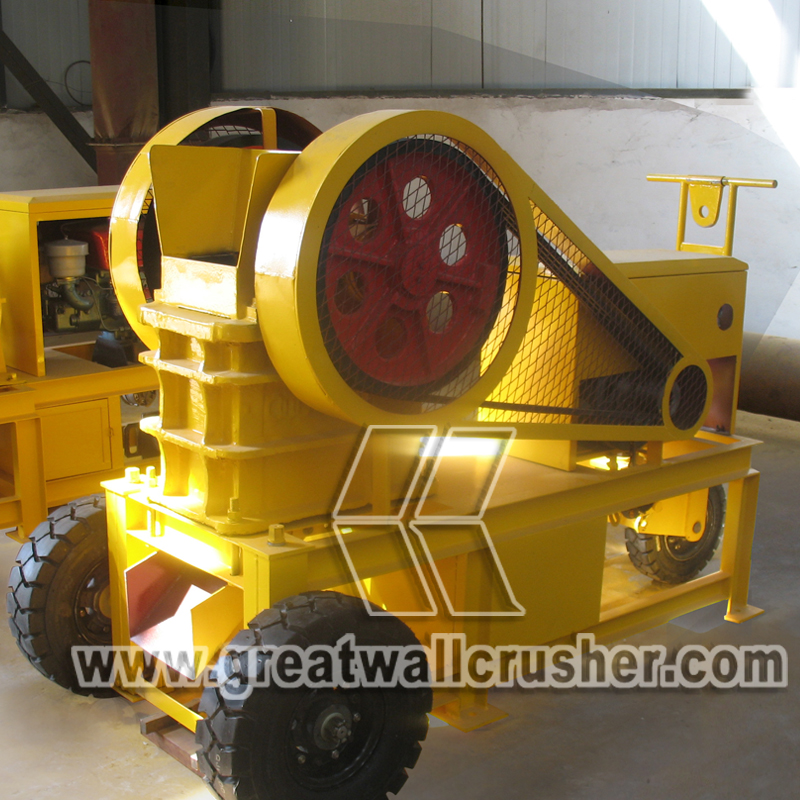 small portable diesel engine crusher